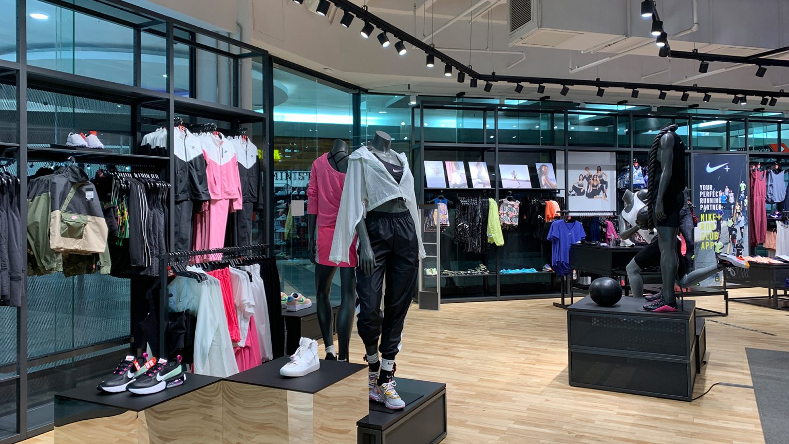 Interior Projects - Retail - TCRPV Architects